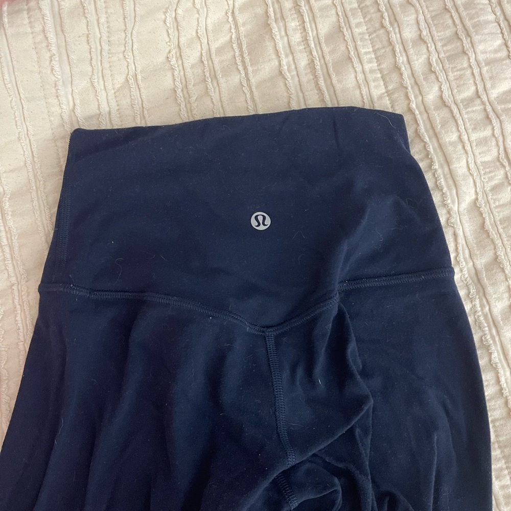 Lululemon Navy Blue Leggings high rise 28”